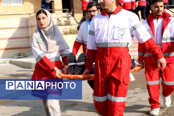 مانور سراسری زلزله و ایمنی در پردیس