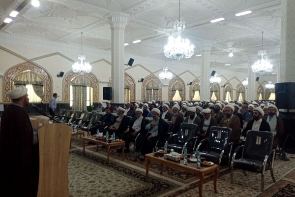 نشست روحانیون کاشمر با تولیت آستان قدس رضوی 