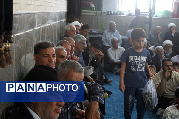 حضور نوجوانان در سی و پنجمین یادواره شهدای روستای فردوی قم