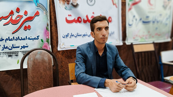 برپایی میز خدمت فرماندار و مدیران شهرستان مارگون 