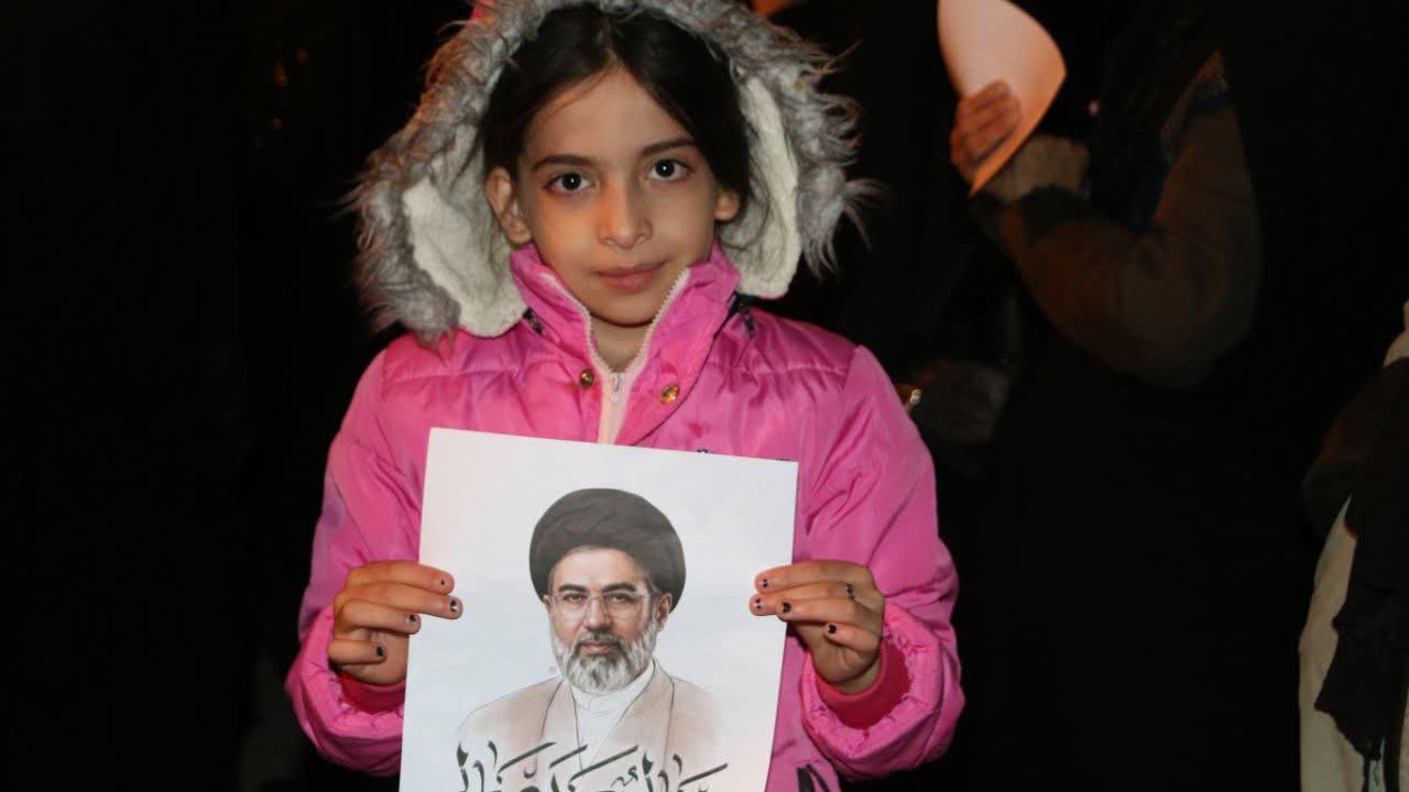 دهه نودی‌ها هم به میدان آمدند