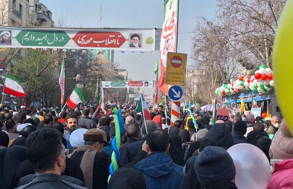 شور اسلامی در مسیر راهپیمایی تهران