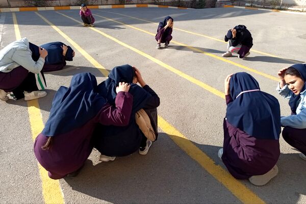 مانور سراسری زلزله و ایمنی در مدارس پردیس