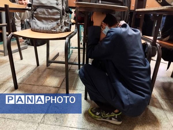 اجرای بیست و ششمین مانور سراسری زلزله در مدارس منطقه پردیس