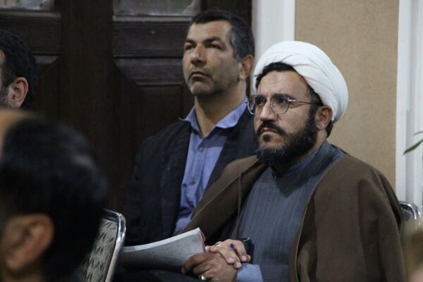 نشست فعالان فرهنگی و اجتماعی با محوریت نماز و مهدویت