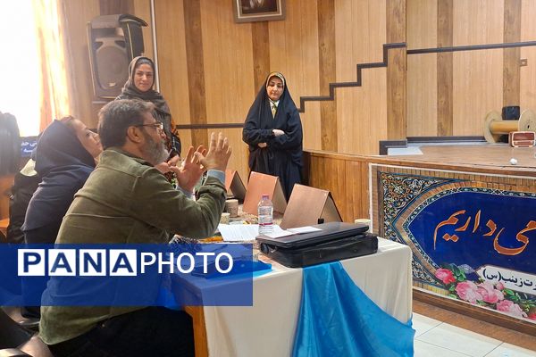 ایجاد انگیزه و خلاقیت در دانش‌آموزان با اجرای تئاتر درسی 