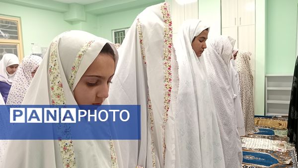 اردوی  درون مدرسه‌ای در مدرسه قرآنی شهید قادر پناه