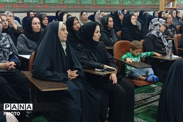 جلسه مشاوره خانواده ویژه اولیاء در هنرستان مجتمع فنی تهران بهارستان دو