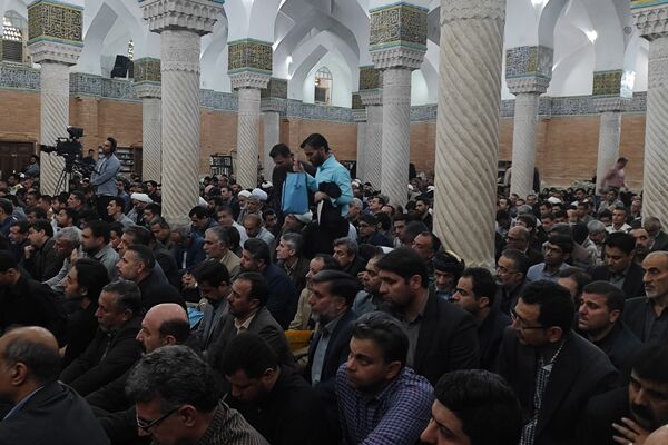 مراسم بزرگداشت شهیدان راه خدمت در مسجد جامع سنندج 