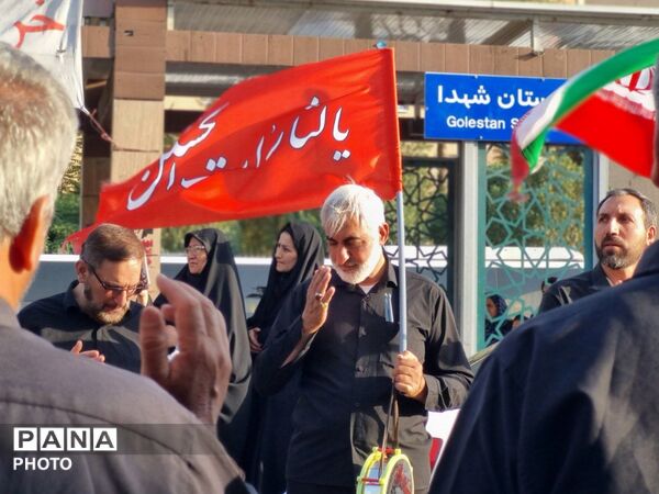 تجلی شور حسینی در گلستان شهدا؛ اجتماع کاروان‌های عزاداری تاسوعا