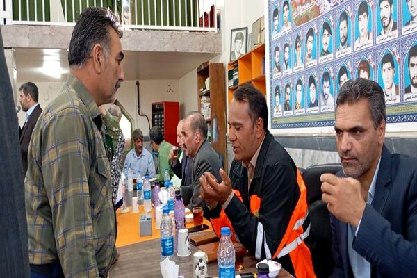 میز خدمت با حضور رؤسای ادارات در شهر بار