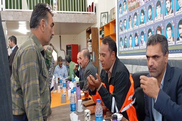 میز خدمت با حضور رؤسای ادارات در شهر بار