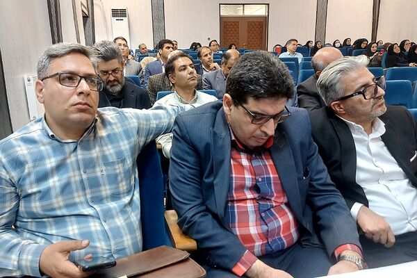 جلسه عمومی مدیران مدارس منطقه کهریزک 