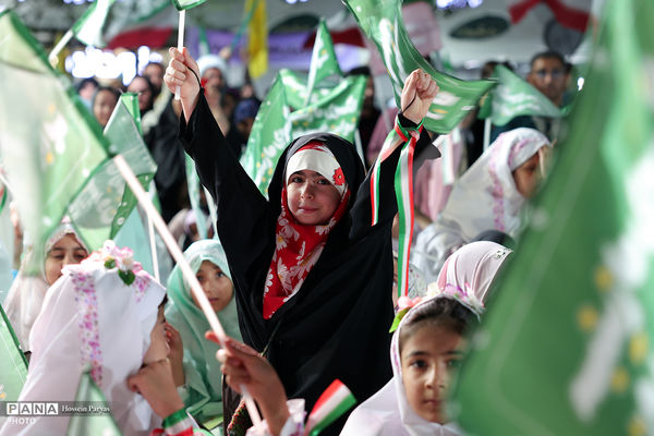 اولین جشن تکلیف کف خیابان