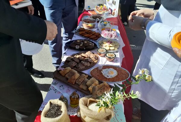 جشنواره نان و غذا‌های اقوام ایرانی و ملل 