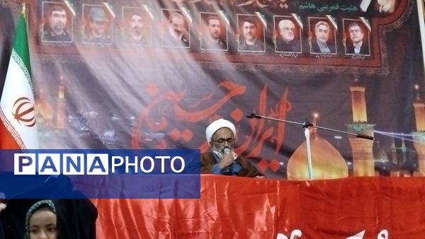 برپایی سفره حضرت‌رقیه (س) در شهر وردنجان