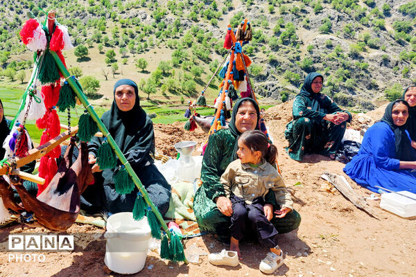 مهمان نوازی مردم انقلابی و غیور روستای پل بریده از مسئولین و رزمندگان