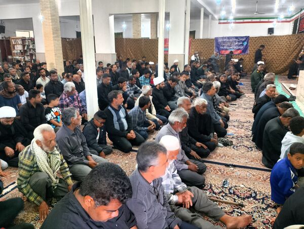 رودان در شب و روز شهادت حضرت فاطمه زهرا(س) سوگوار شد