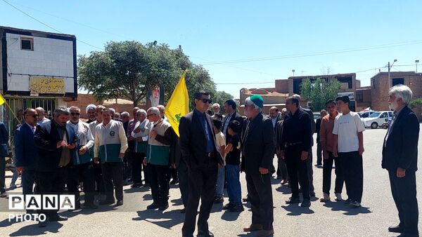 کاروان «در پناه خورشید» میهمان رزق‌آباد کاشمر شد