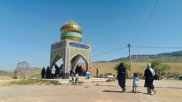 همایش پیاده‌روی خانوادگی در شهرستان مارگون