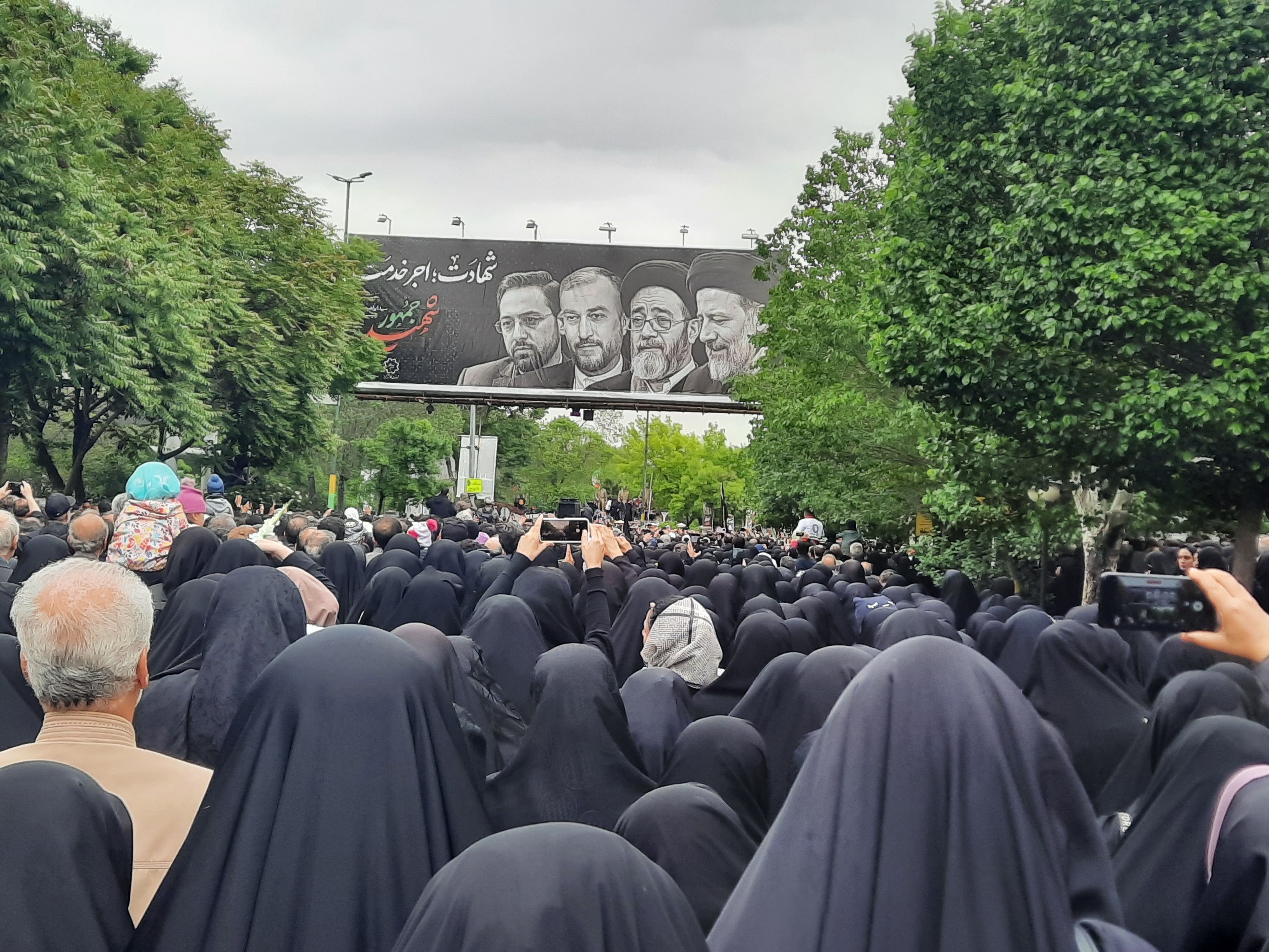 نگاهی که تا مشهدالرضا مسافران شهید را بدرقه می‌کند