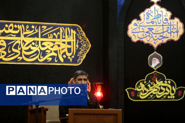 اجتماع لبیک یا حسین(ع) و گرامیداشت شهدای 15 خرداد در حرم حضرت معصومه(س)