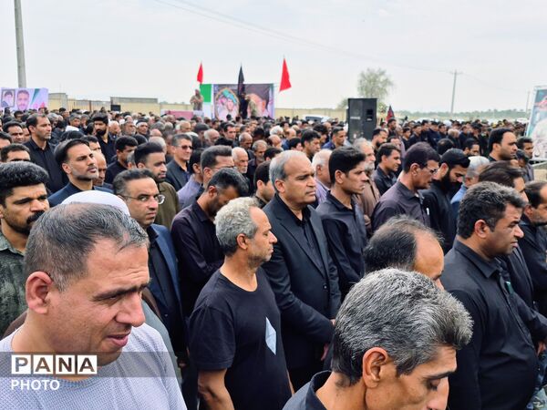 مراسم تشییع پیکر مطهر شهید اسماعیل آزادگرمی در کرمان