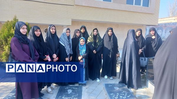 همایش صلابت خواهران بسیجی در خواجه