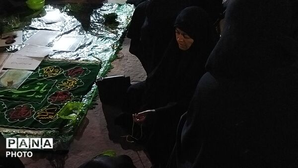 سفره حضرت رقیه در دل مراسم شب دوم محرم در بلوار فضل نیشابور 