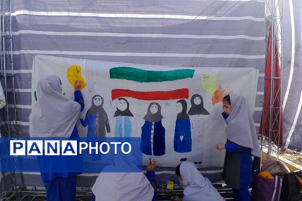 برگزاری مراسم راهپیمایی سیزده آبان با حضور دانش‌آموزان و مسئولین در ملارد