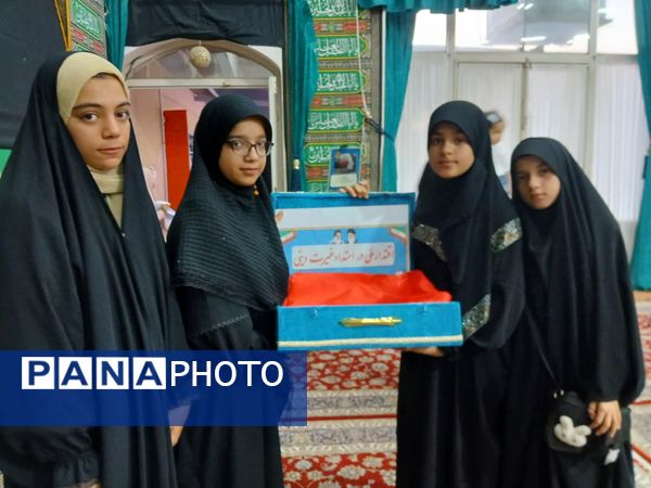 برگزاری همایش ریحانه های ایران زمین در خلیل آباد