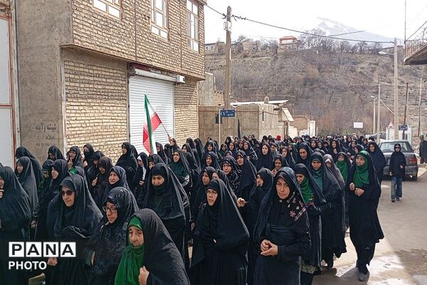 حضور گرم دانش آموزان و کودکان در اجتماع خودجوش شهر بار