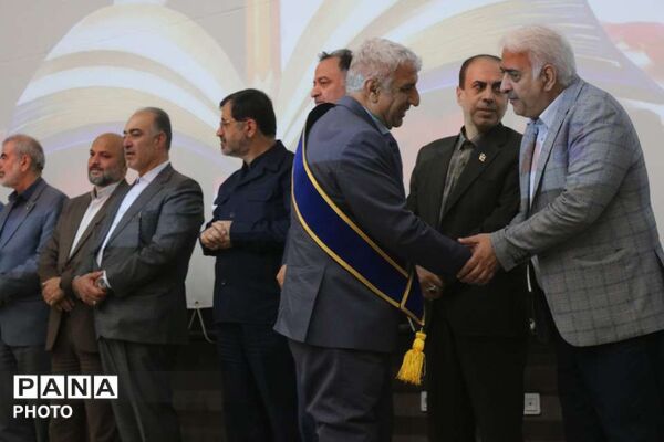 جلوه هایی از بیست و هشتمین جشنواره خیرین مدرسه ساز استان قم