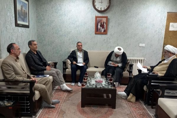 برگزاری دوره‌های ضمن خدمت هدفمند و متناسب با نیازهای تربیتی و فرهنگی مدارس
