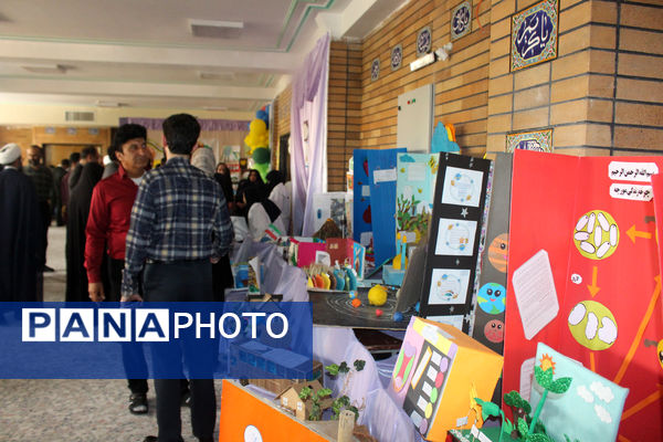 نمایشگاه طرح جابر در مدرسه باباییان ناحیه یک قم