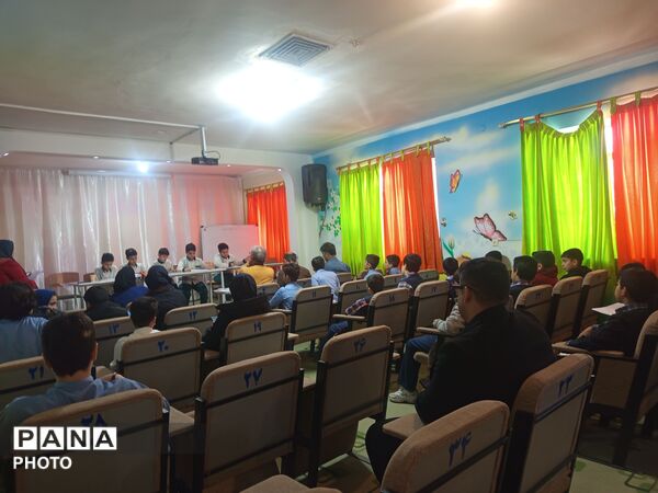 جشنواره فرهنگی هنری دربخش تئاتر عروسکی ونقالی خوانی ویژه پسران ابتدایی 