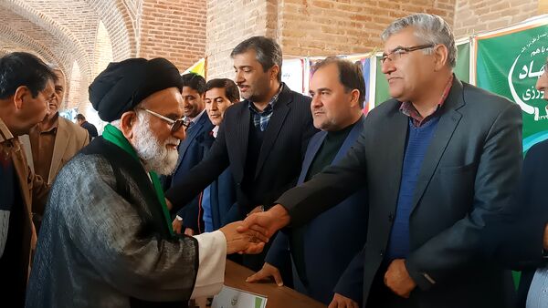 میز خدمت اداره‌های نیشابور در نماز جمعه