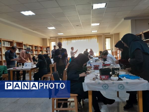 کارگاه آموزشی دبیران استان خراسان رضوی در دبیرستان مصلی نژاد حضرت زهرا(س)