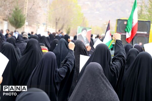 راهپیمایی روز قدس در شهر گلباف