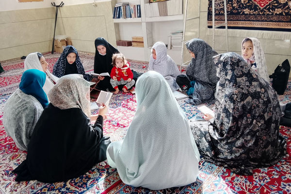 آئین پایانی سه روز انس با معبود