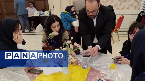 رویداد ادبی هنری «آن ۲۳۰۰۰نفر» در مشهد