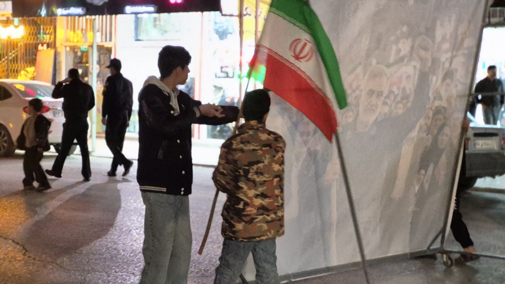  دهه‌نودی‌های فارسان، پرچمداران نوین راهپیمایی ضداستکباری