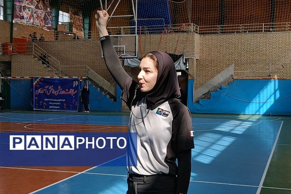 آغاز مسابقات استانی بسکتبال دختران شهرستانهای تهران در کهریزک 