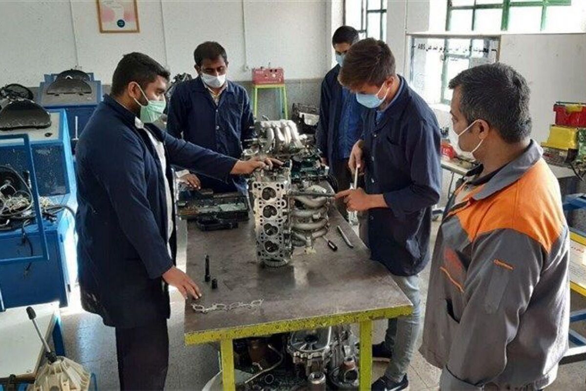 پایان دوران «فنی و حرفه‌ای» و «کاردانش» به سبک قدیم 