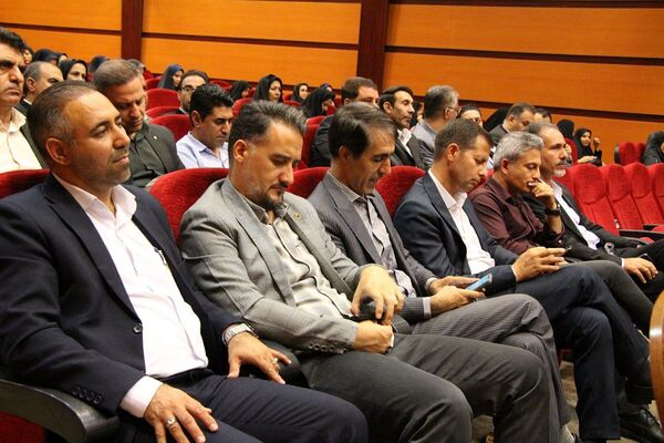برگزاری جلسه فصلی مدیران در بهارستان دو