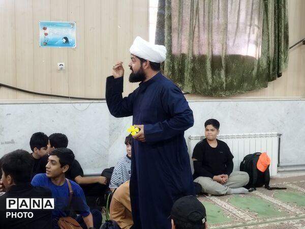 سفر به سوی نور؛ تجدید میثاق در پناه معصومین در اردوگاه شهید رجایی