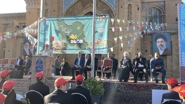 آیین بازگشایی مدارس در دبیرستان ماندگار البرز، با حضور مقامات ارشد کشور