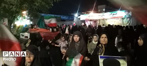 تجمعات شبانه مردمی در بلوار توس مشهد