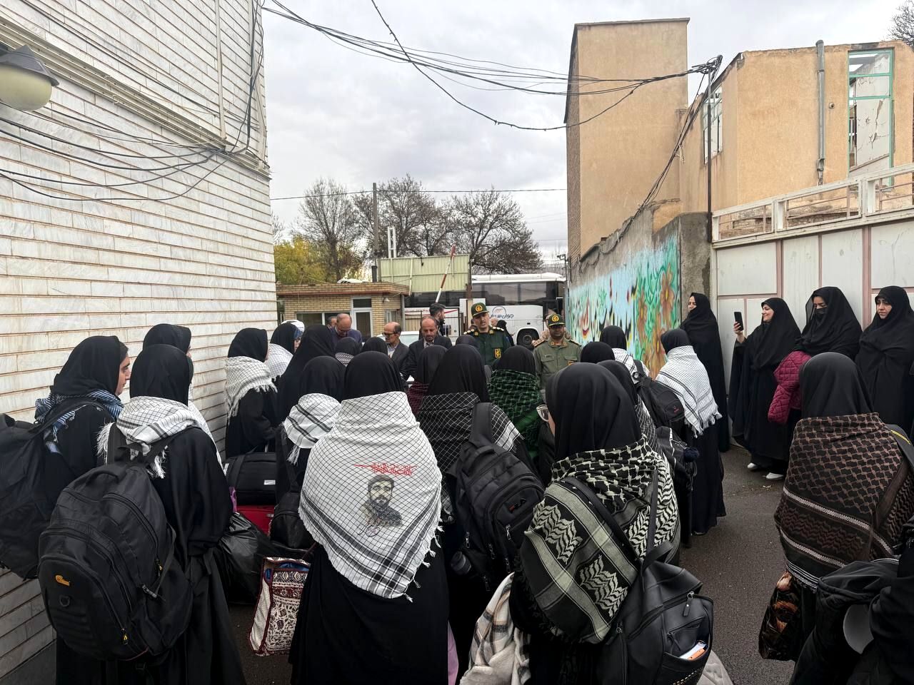 کاروان راهیان نور بسیج دانش‌آموزی سراب و مهربان 
