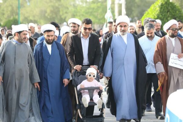 همایش پیاده‌‌‌‌روی خانوادگی در پارسیان